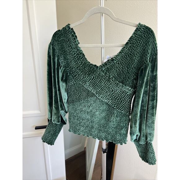NWT BB Dakota‎ Steve Madden Velour Long Sleeve Ruched Top in Green - Size L - Picture 4 of 6